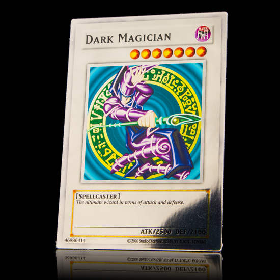 Figurine Yu-Gi-Oh! Dark Magician - Carte Exclusive Inclus | Collection 25ème Anniversaire | 9,75cm Articulée